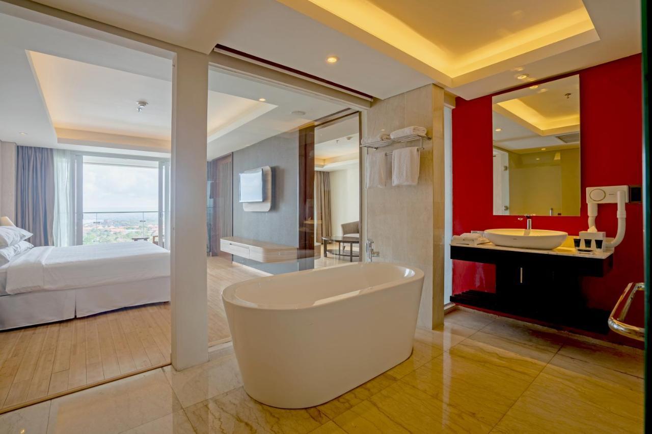 Four Points By Sheraton Bali, Ungasan Jimbaran Exteriör bild